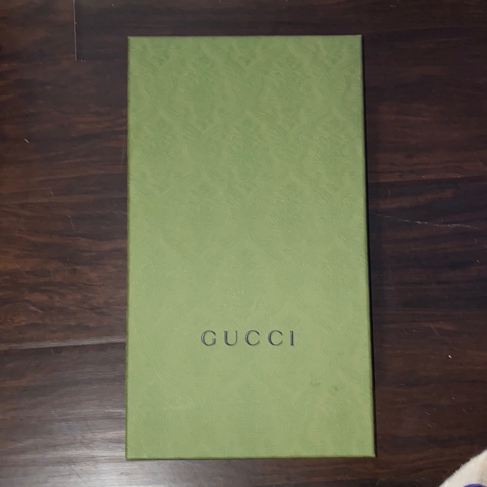 GUCCI Textured XL Gift Box